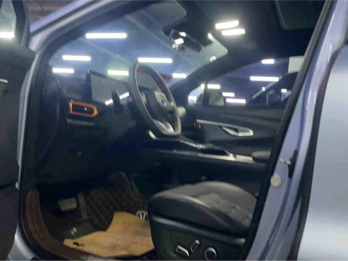 Changan UNI-T 2021 #4 Changan UNI-T 2021 immagine di auto #4