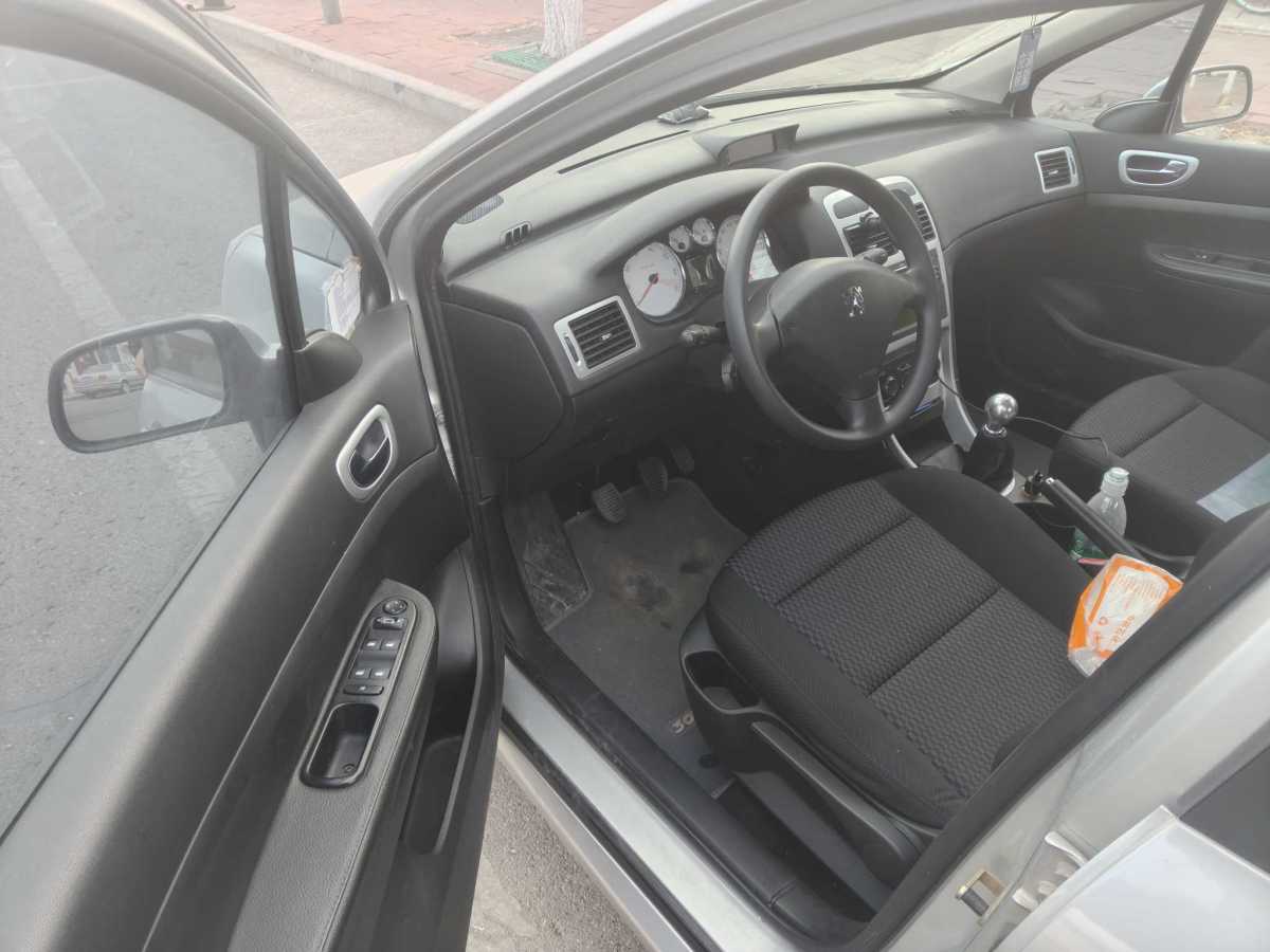 Peugeot 307 2012 car image #4