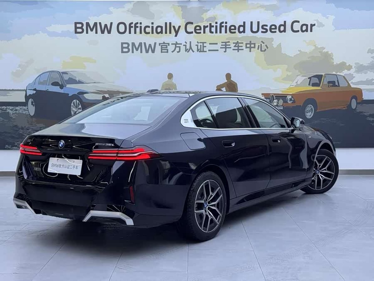 BMW i5 2024 car image #4