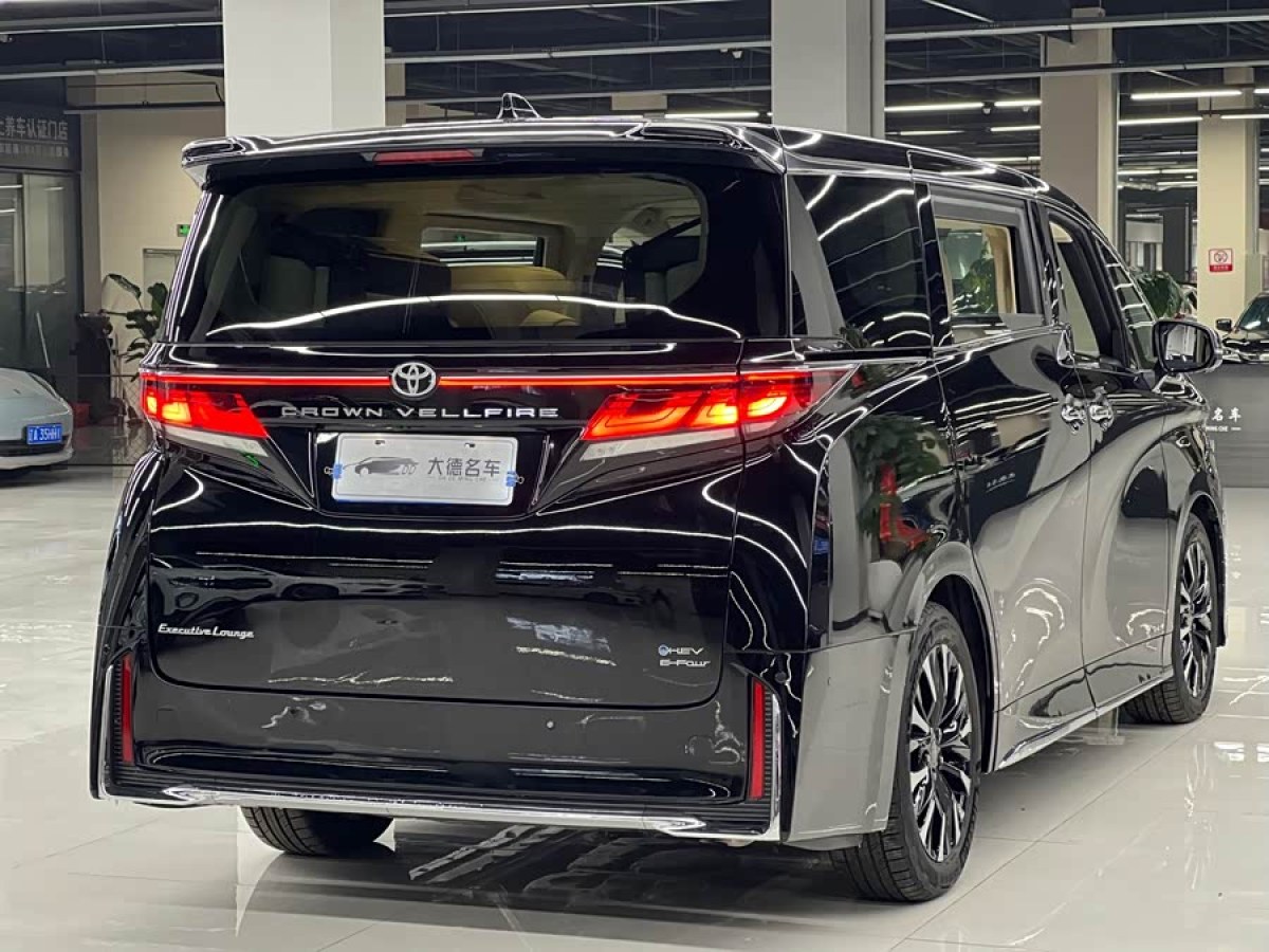 丰田 威尔法 2024 汽车图片 #4