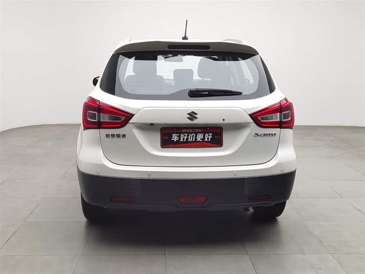 Suzuki SX4 S-CROSS 2018 imagem de carro #4
