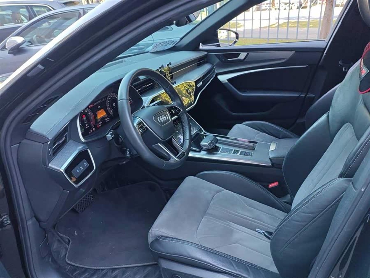 Audi 2022 car image #4