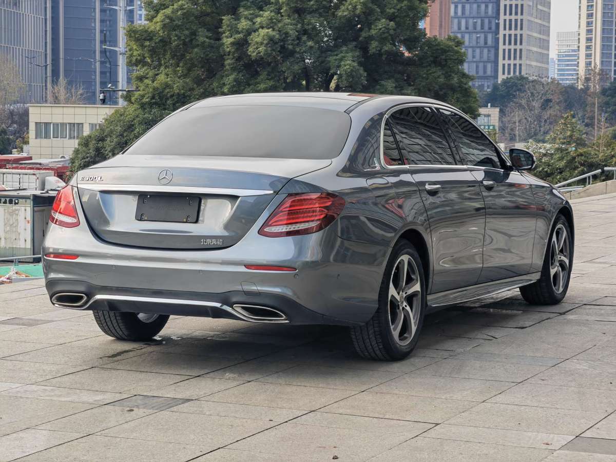 Mercedes-Benz 2017 #4 Mercedes-Benz 2017 car image #4