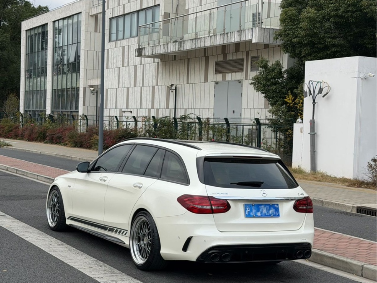 Mercedes-Benz C AMG 2021 #4 Mercedes-Benz C AMG 2021 صورة سيارة #4