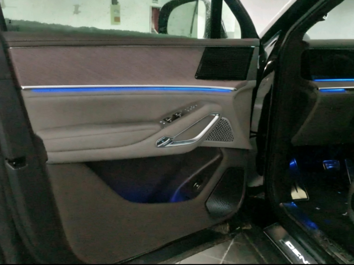 Denza N9 2025 imagem de carro #4