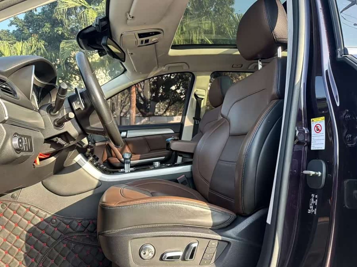 Haval H8 2017 car image #4