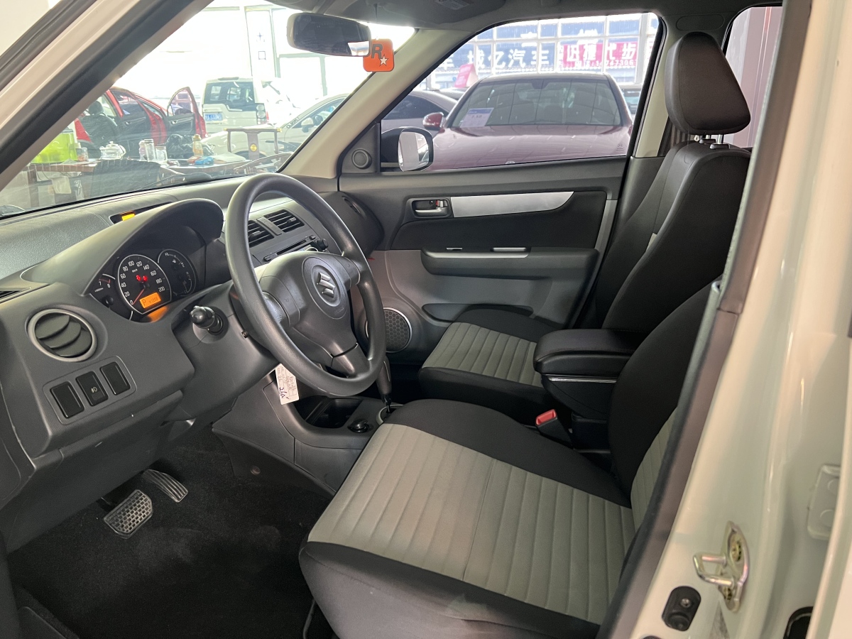 Suzuki Swift 2015 #4 Suzuki Swift 2015 immagine di auto #4