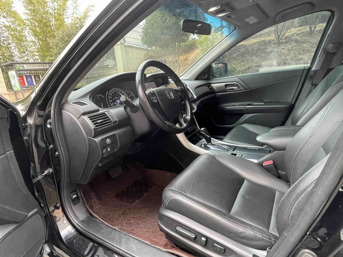 Honda Accord 2015 #4 Honda Accord 2015 car image #4