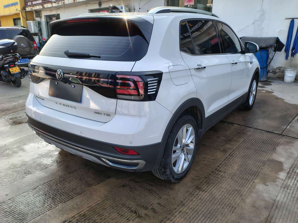 Volkswagen T-Cross 2021 #4 Volkswagen T-Cross 2021 car image #4