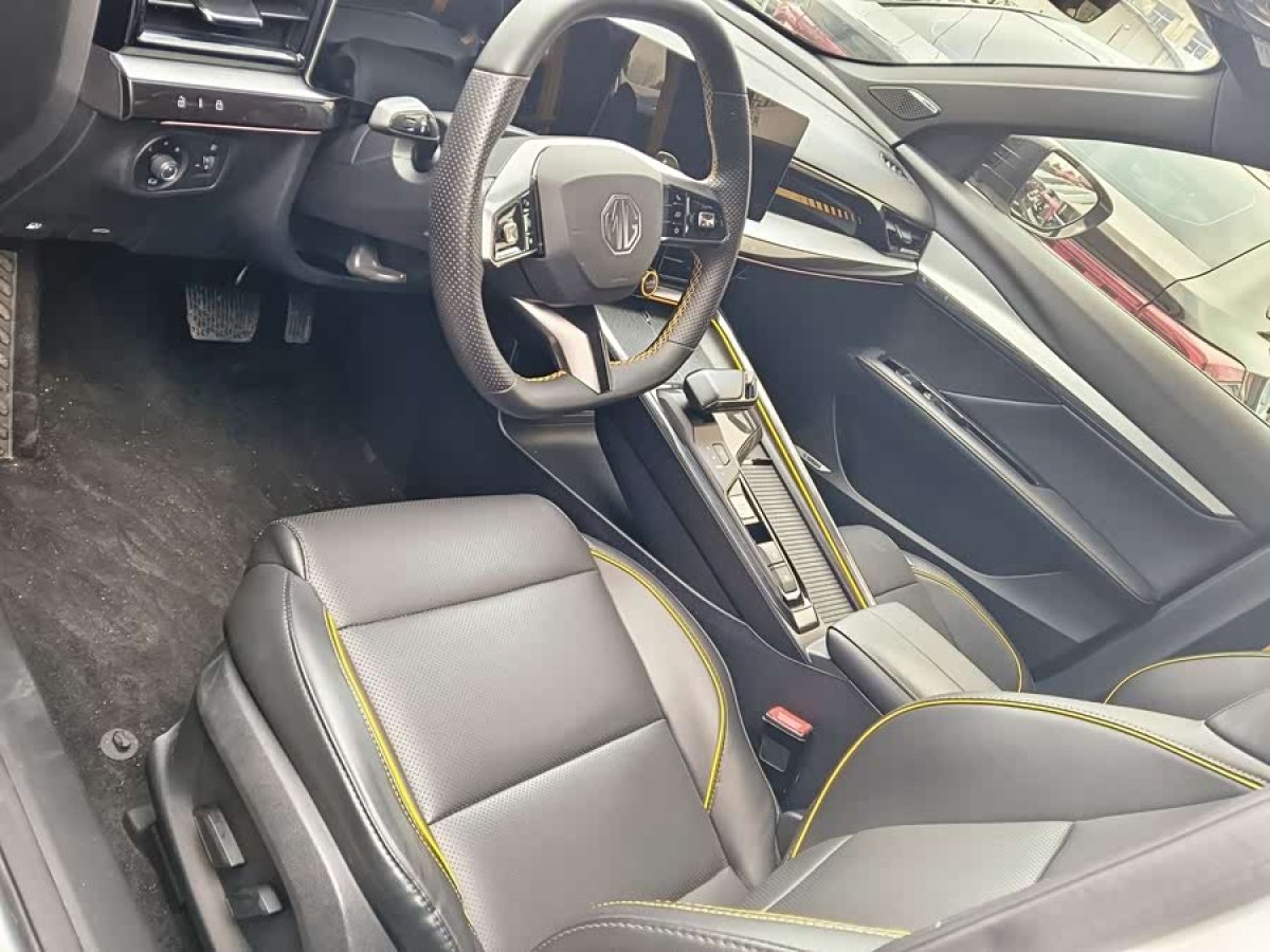 MG 5 Scorpio 2022 car image #4