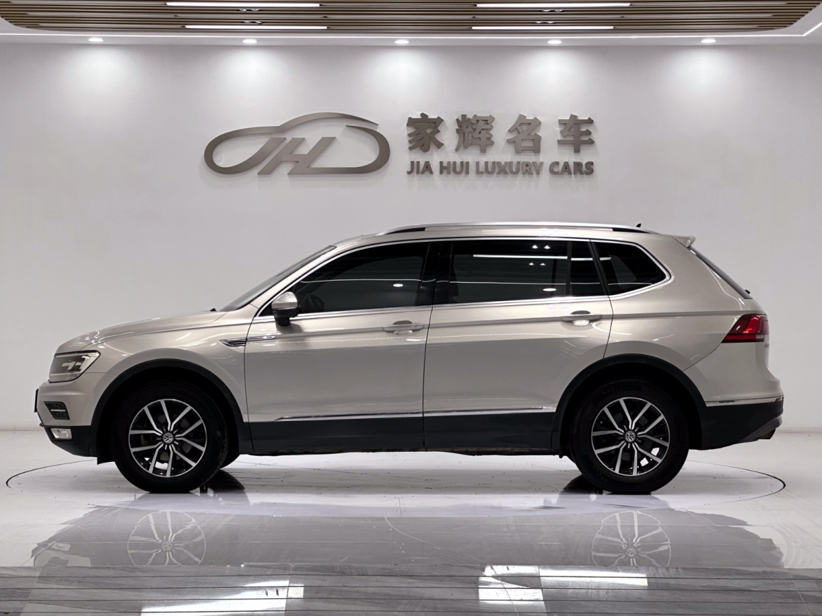 Volkswagen Tiguan L 2017 #4 Volkswagen Tiguan L 2017 car image #4