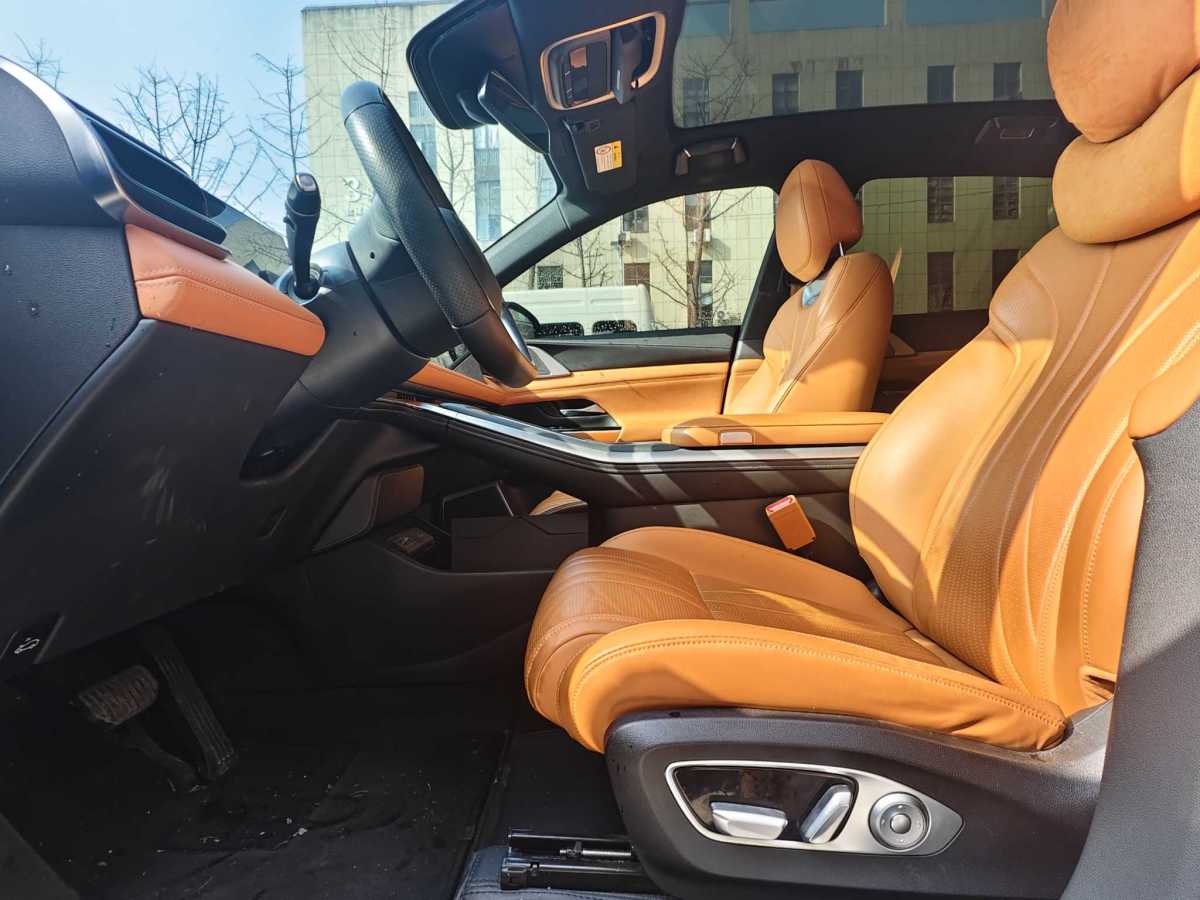 Xpeng G9 2024 immagine di auto #4