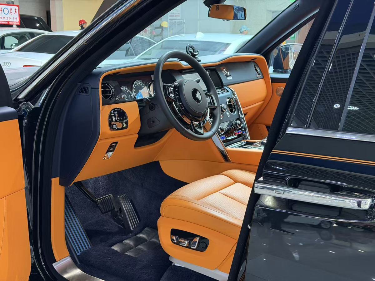 Rolls-Royce Cullinan 2024 car image #4