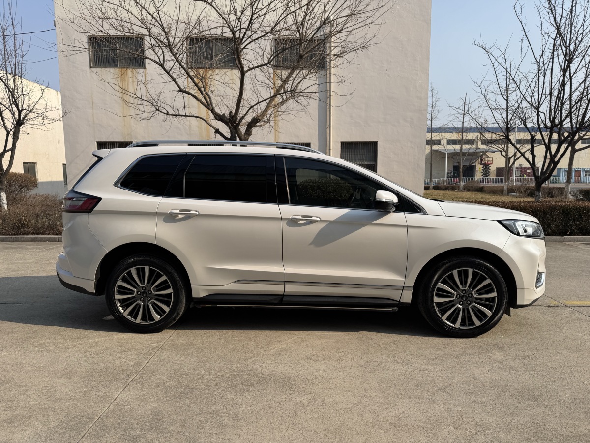 Ford Edge 2021 #4 Ford Edge 2021 صورة سيارة #4
