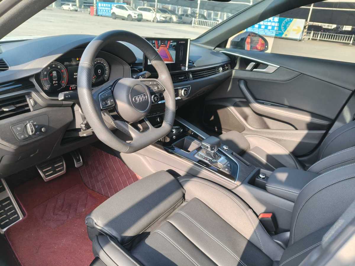 Audi 2023 car image #4