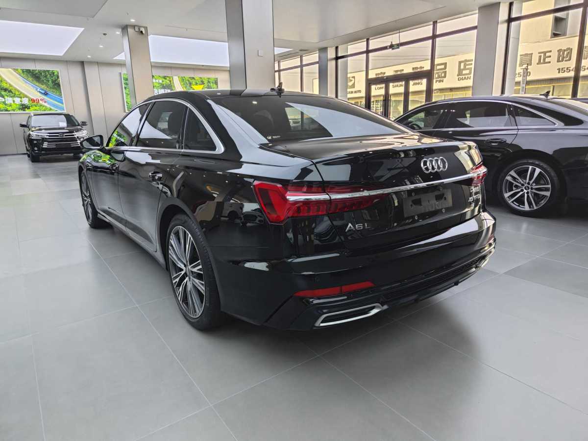 Audi A6L 2021 #4 Audi A6L 2021 car image #4