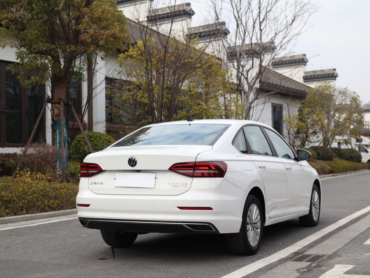 Volkswagen Lavida 2021 #4 Volkswagen Lavida 2021 car image #4