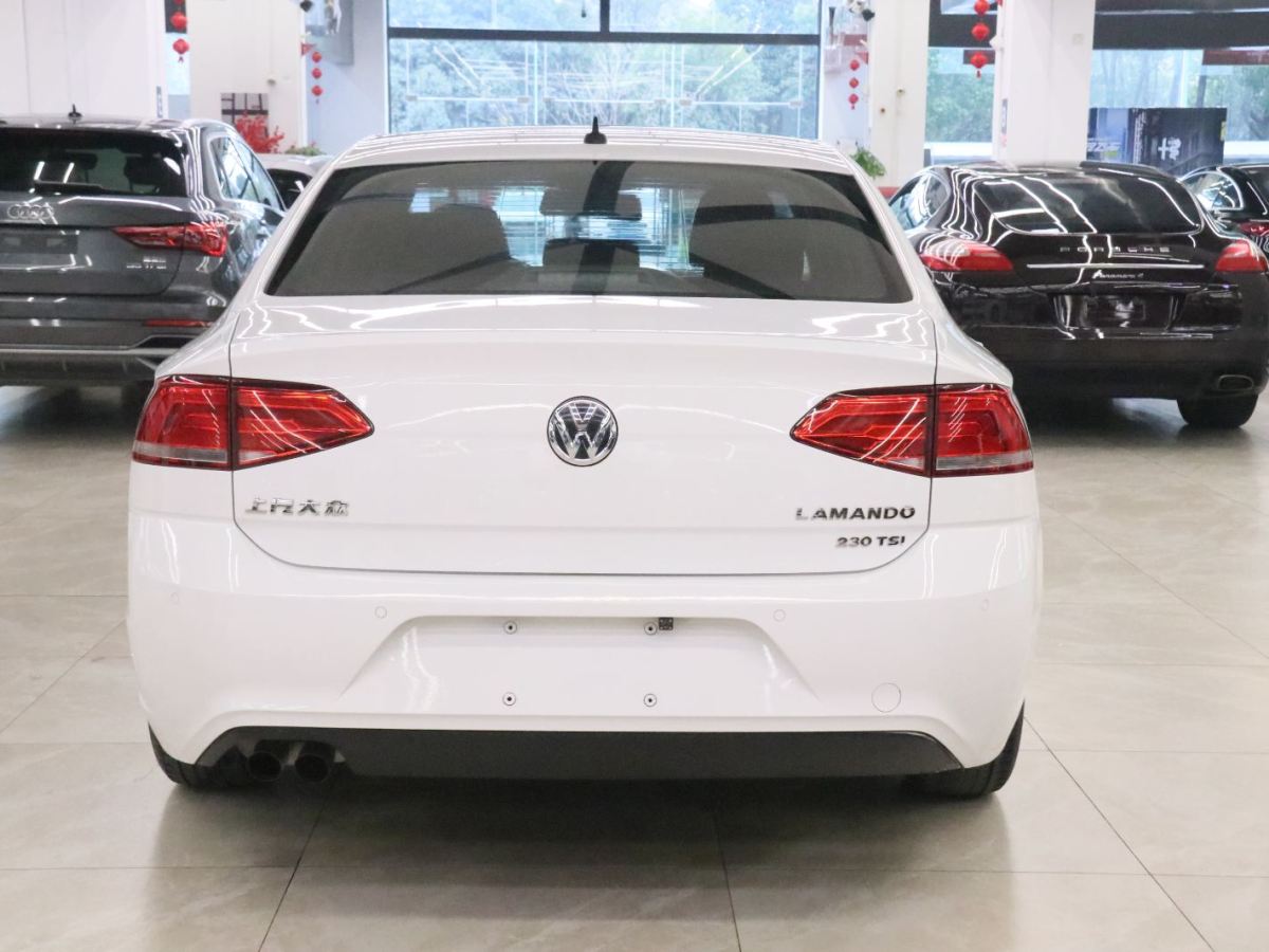 Volkswagen Lamando 2017 immagine di auto #4