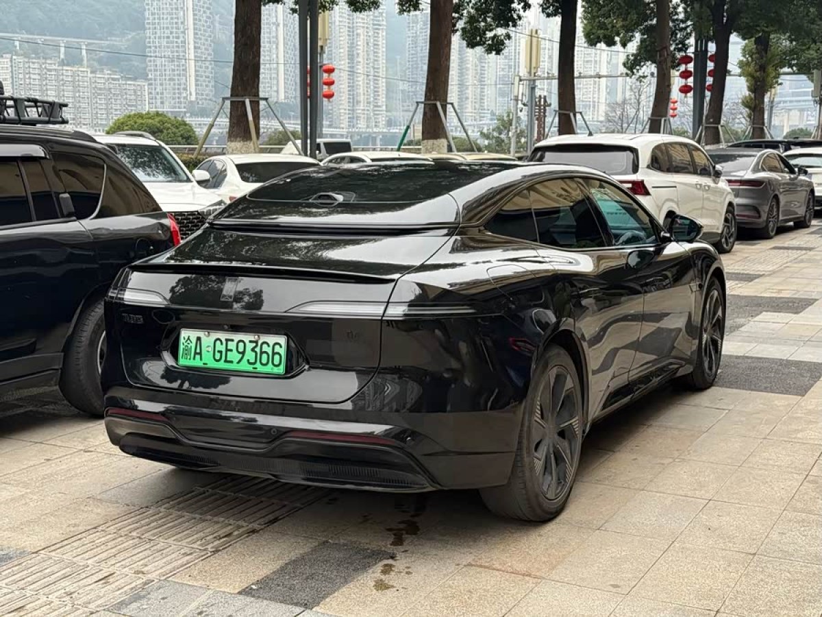 Avatr 06 2025 immagine di auto #4