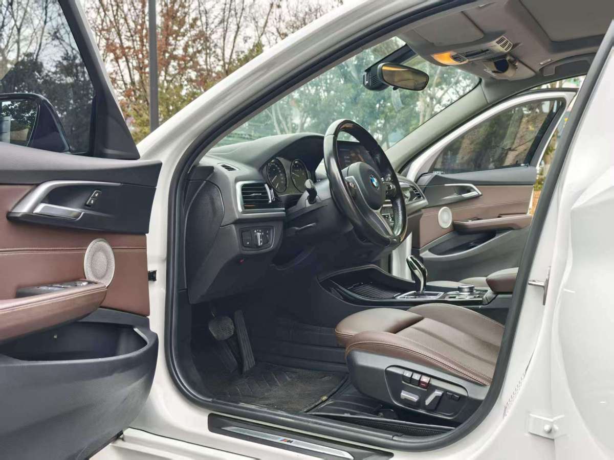 BMW 1 Series 2021 #4 BMW 1 Series 2021 immagine di auto #4