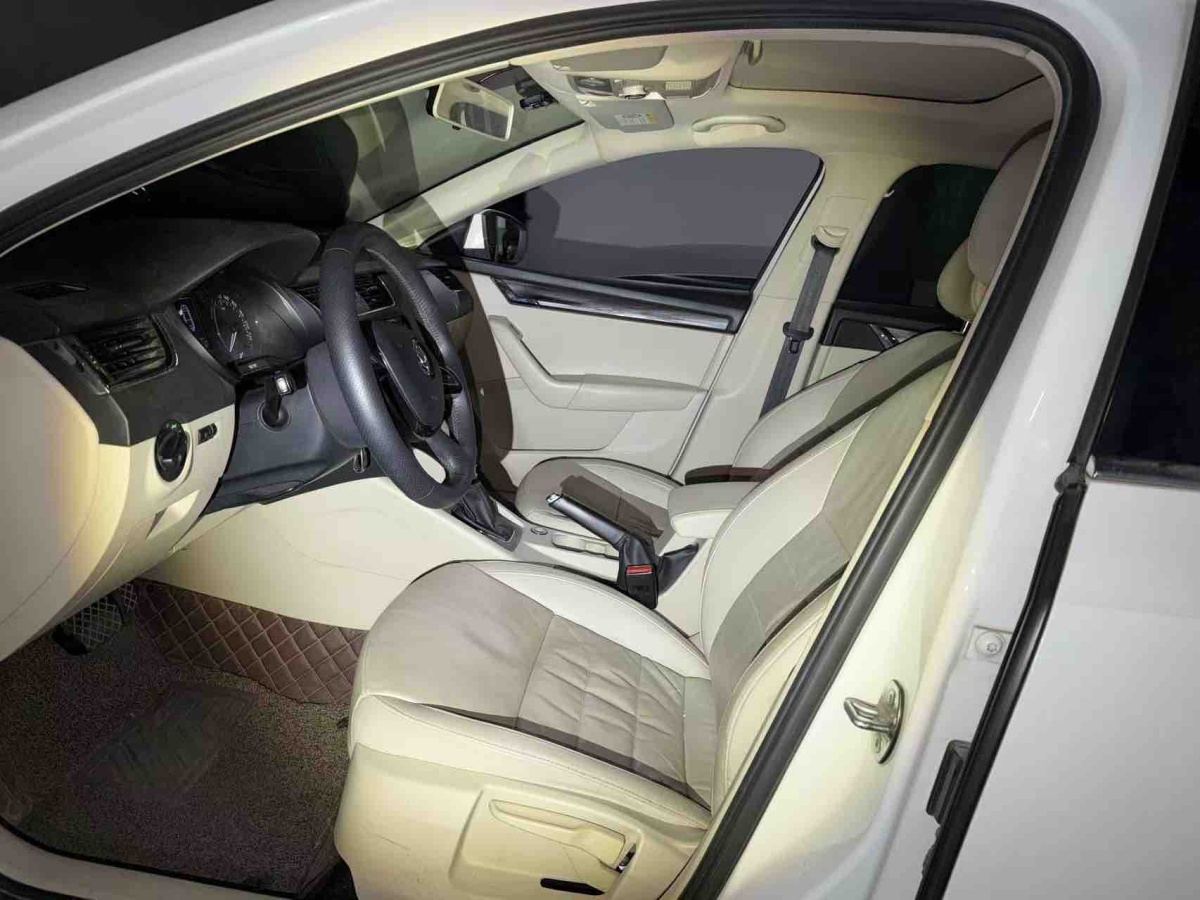 Skoda Octavia 2015 #4 Skoda Octavia 2015 car image #4