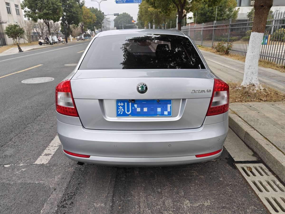 Skoda Octavia 2013 immagine di auto #4