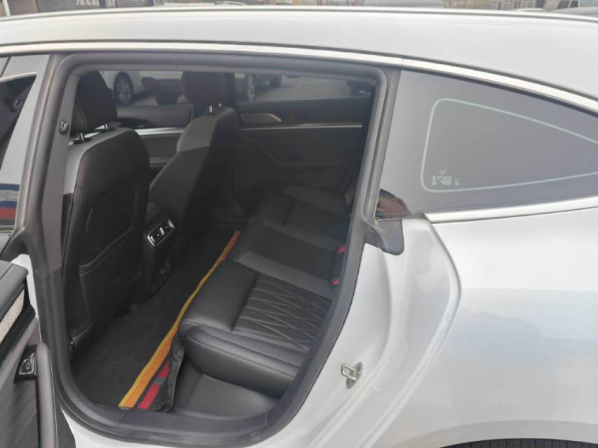 哪吒汽车 哪吒S猎装 2025 汽车图片 #4