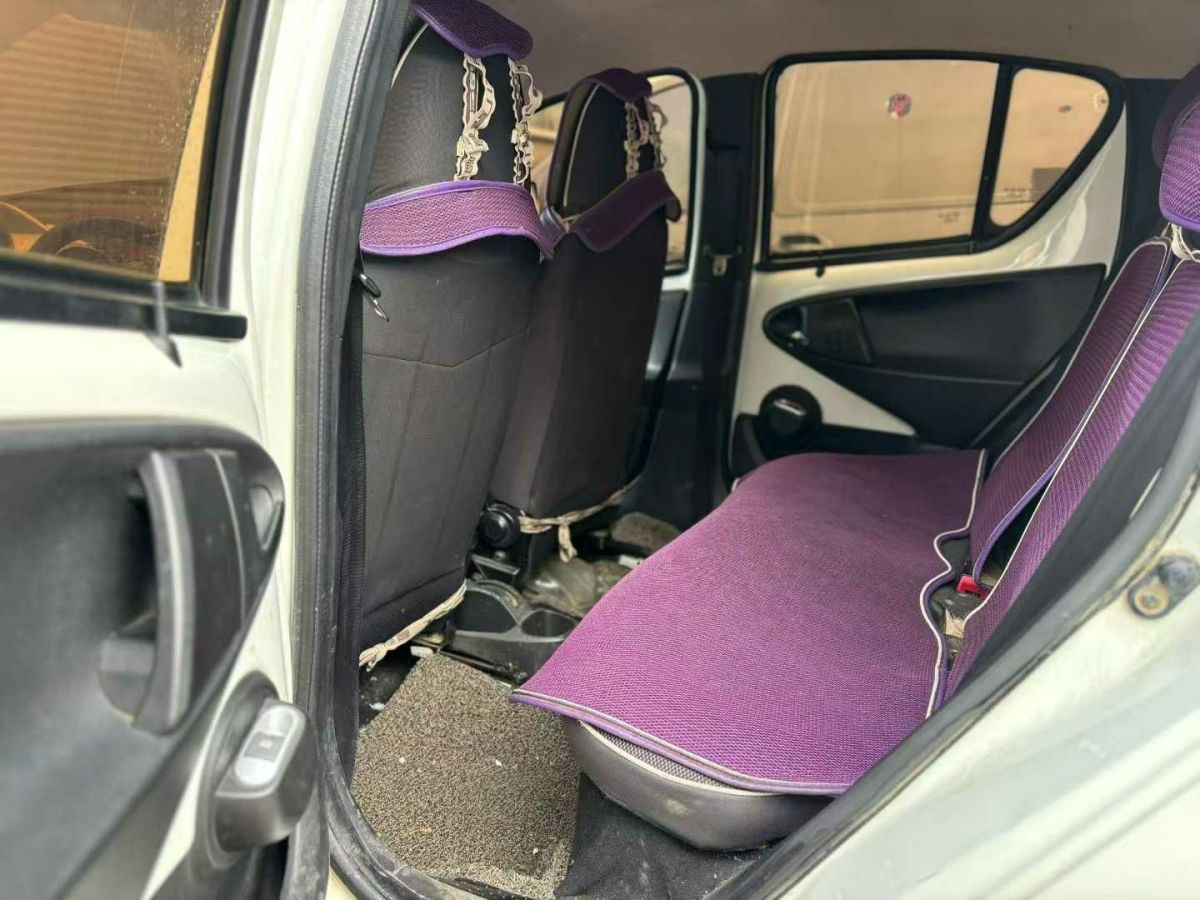BYD 2015 car image #4