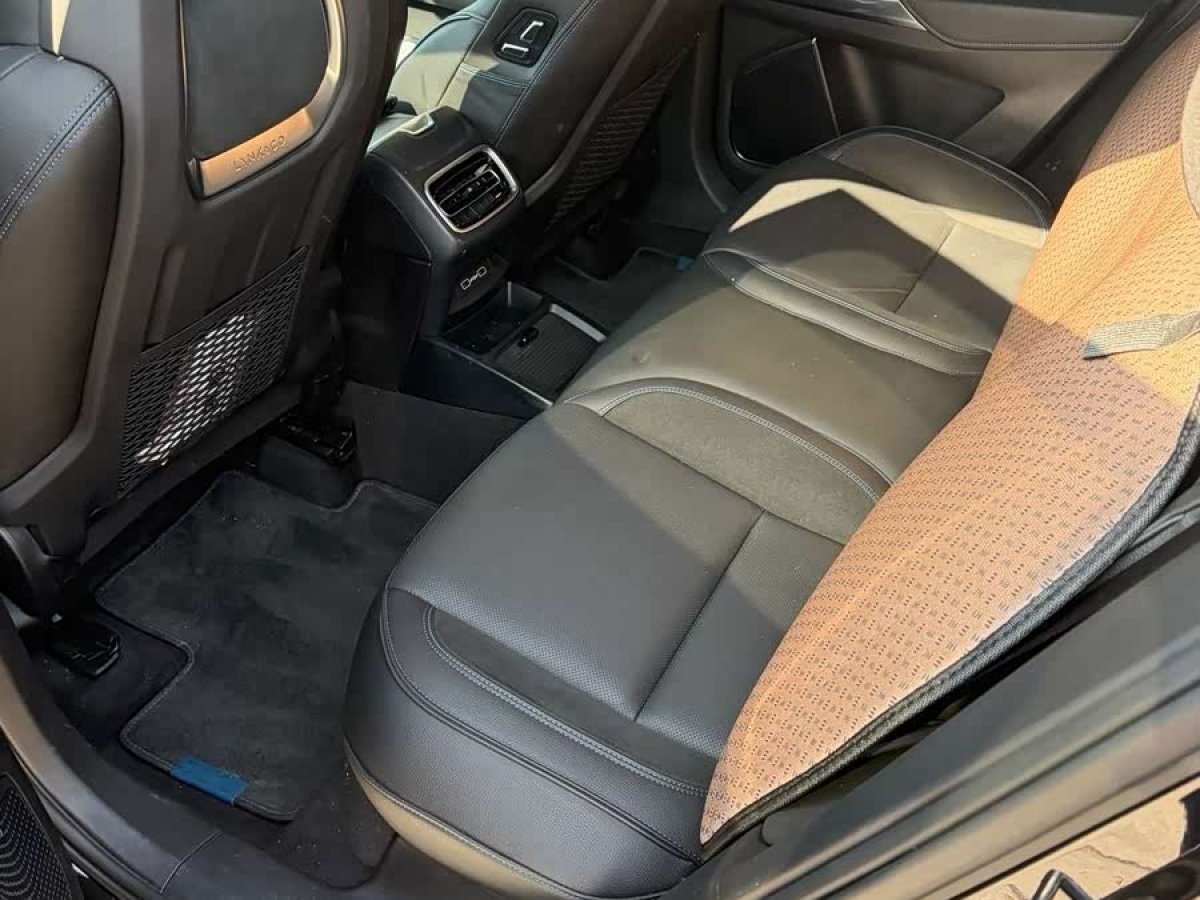 Lynk & Co 01 EM-P 2019 #4 Lynk & Co 01 EM-P 2019 car image #4