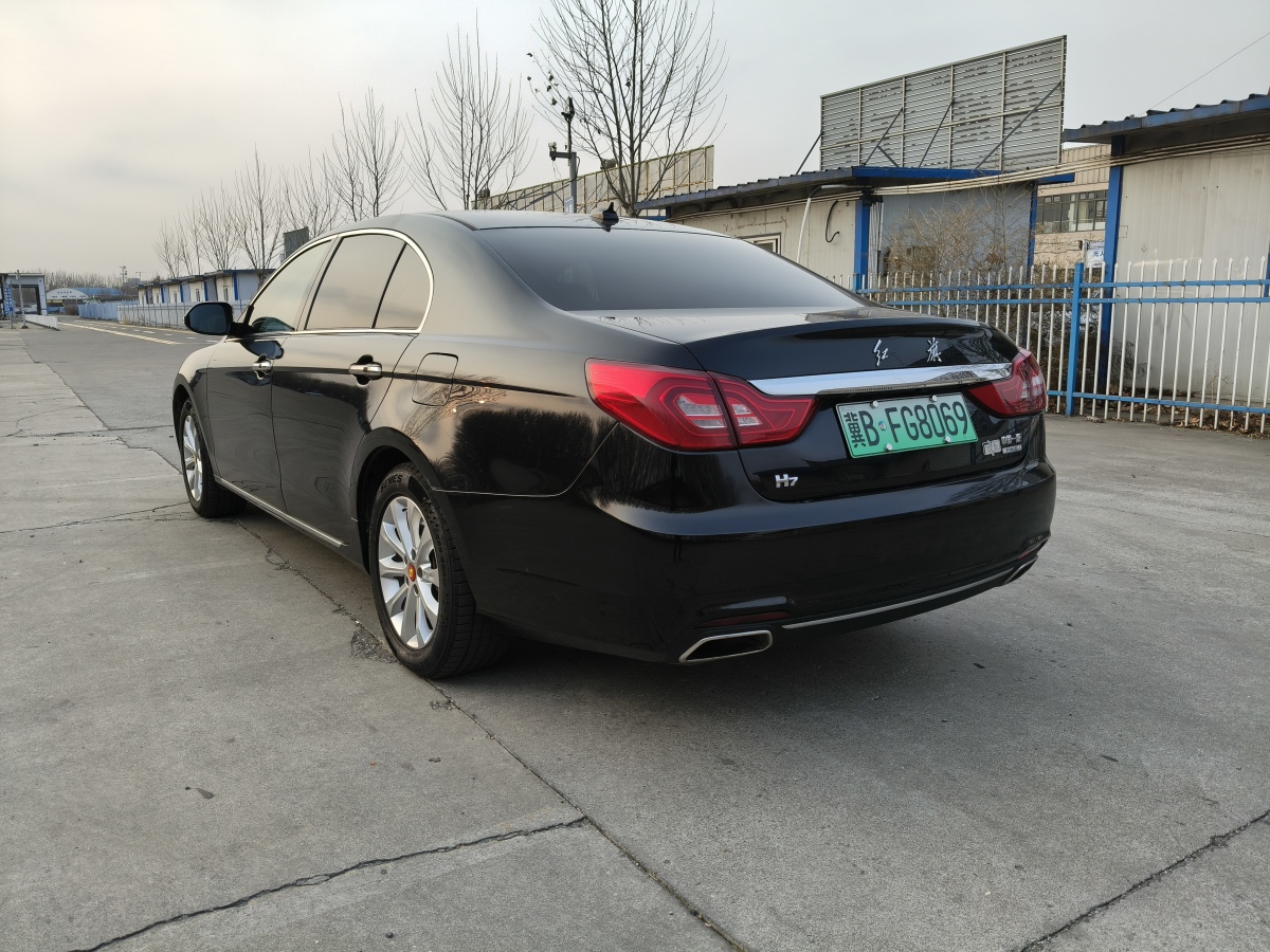 HongQi 2017 #4 HongQi 2017 car image #4