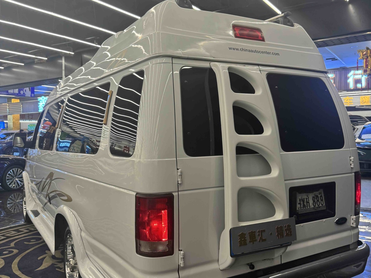 Ford E350 2010 imagem de carro #4