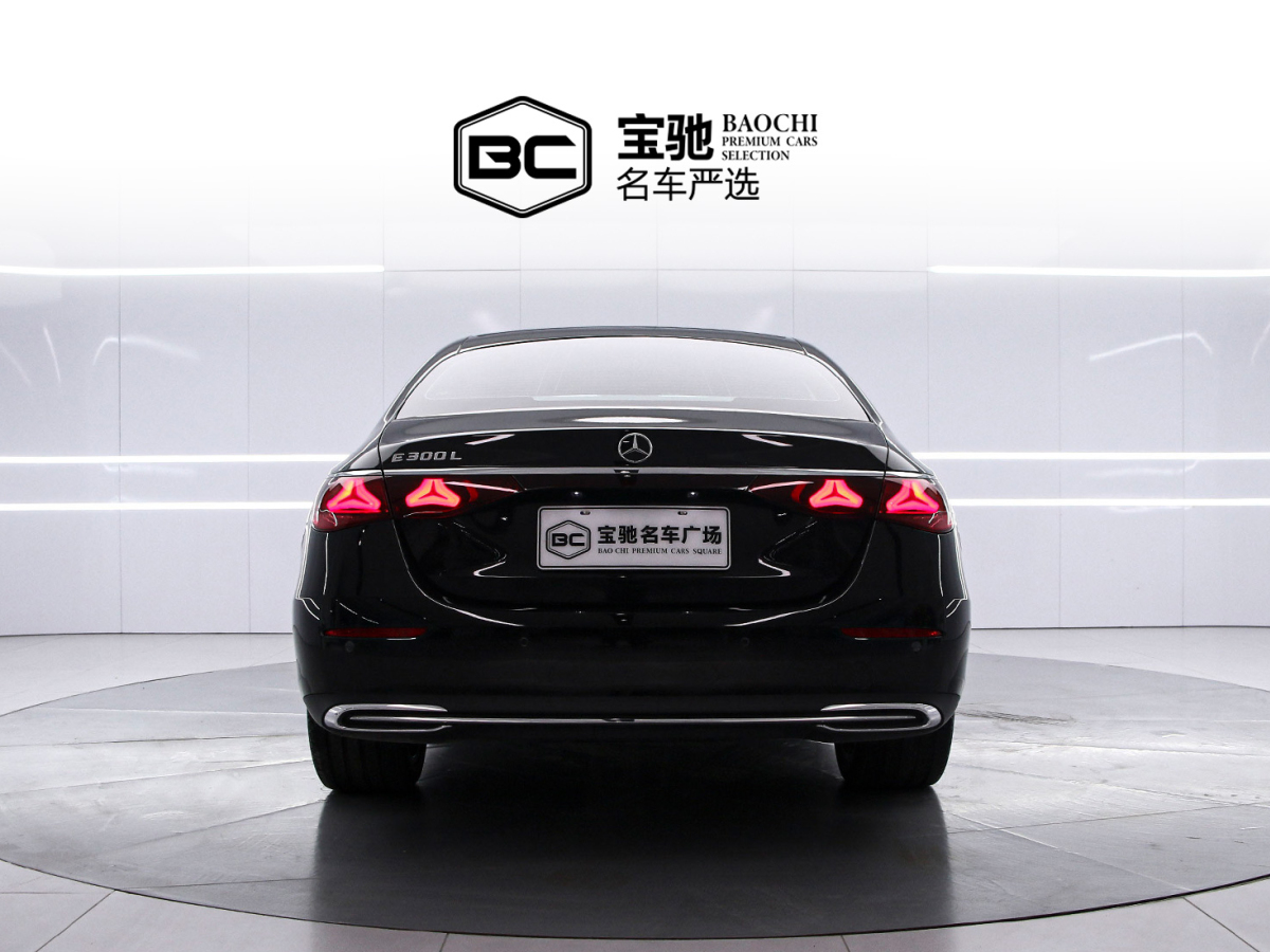 Mercedes-Benz E Class 2024 car image #4