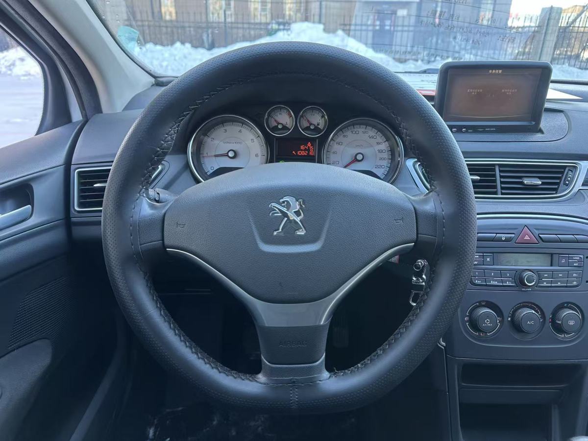 Peugeot 308 2015 #4 Peugeot 308 2015 car image #4