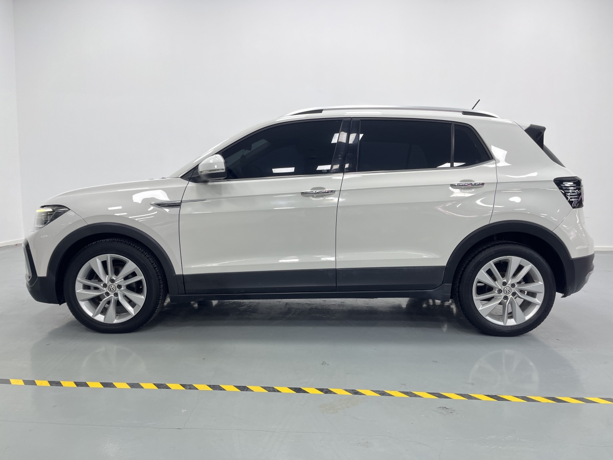 Volkswagen T-Cross 2019 car image #4