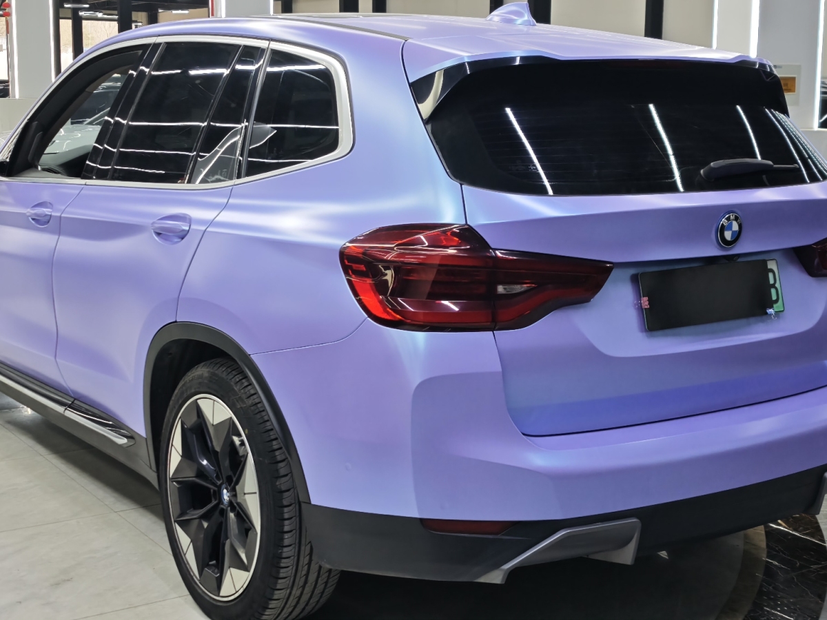 BMW iX3 2021 car image #4