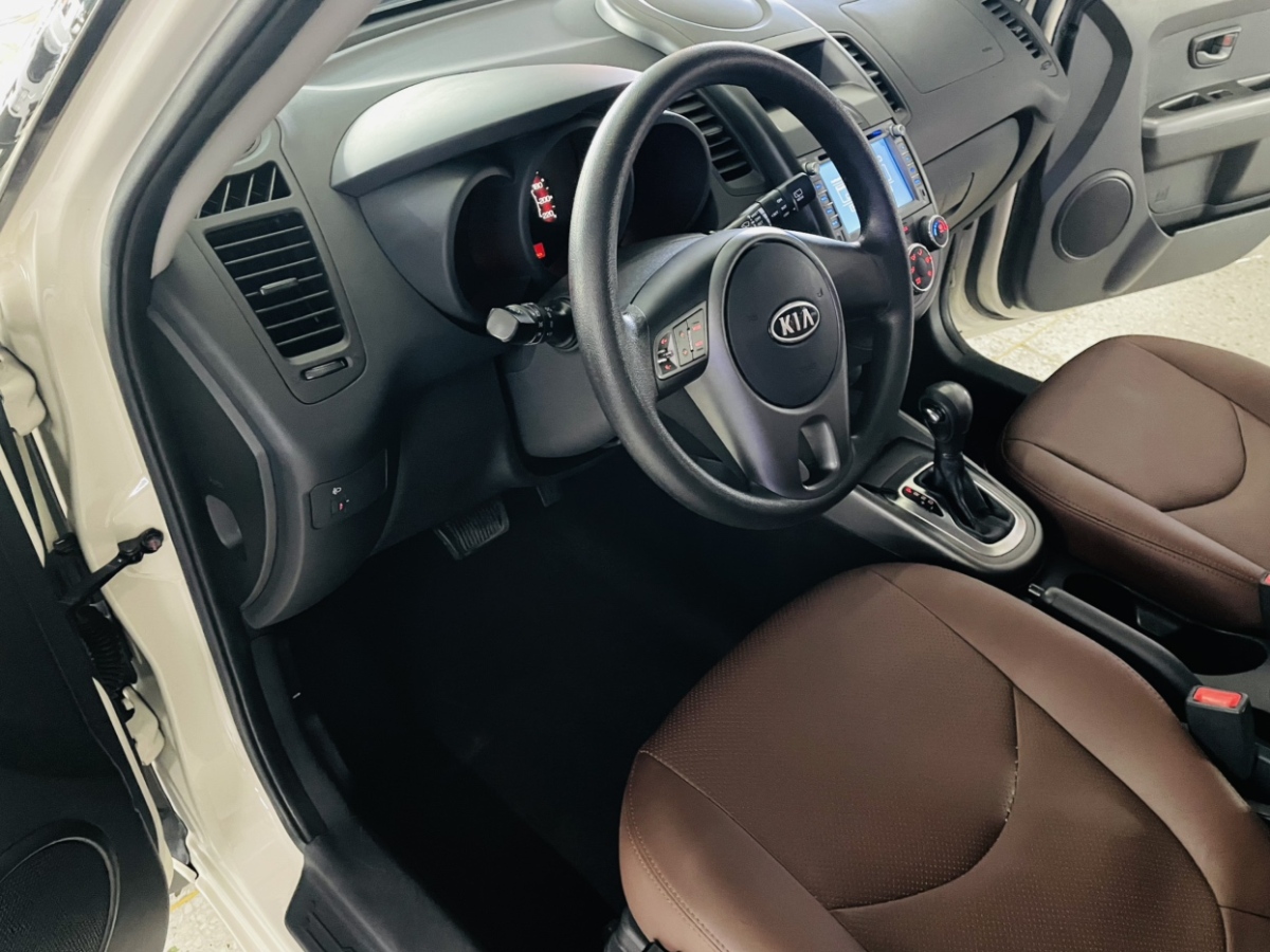 起亚 秀尔 2016 汽车图片 #4