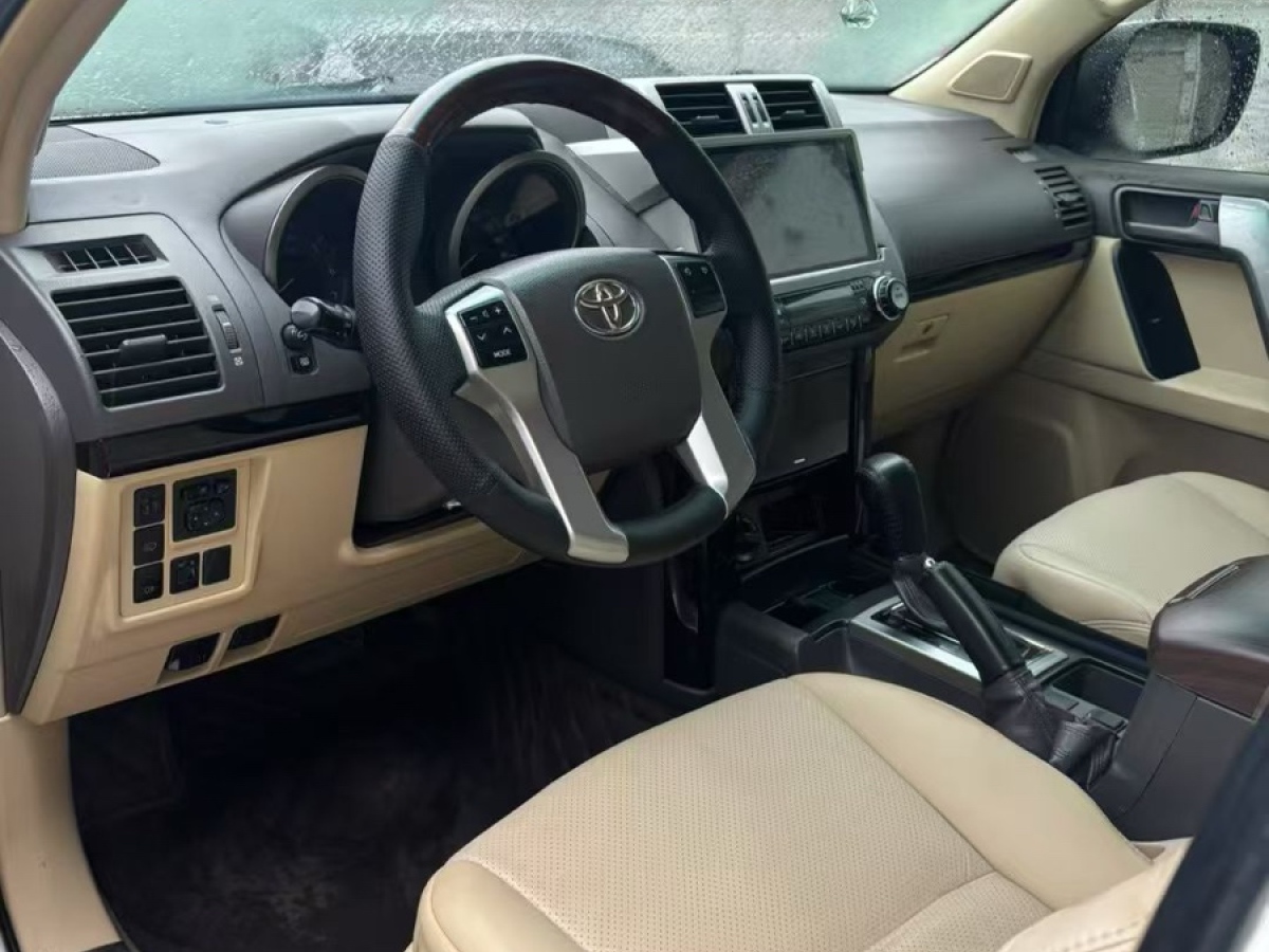 Toyota Prado (Imported) 2014 #4 Toyota Prado (Imported) 2014 car image #4