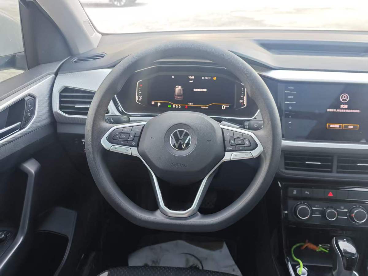 Volkswagen Tacqua 2023 #4 Volkswagen Tacqua 2023 car image #4