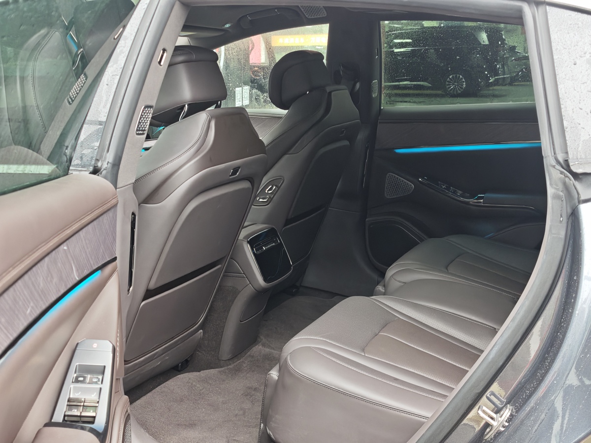 Denza Z9 2024 car image #4