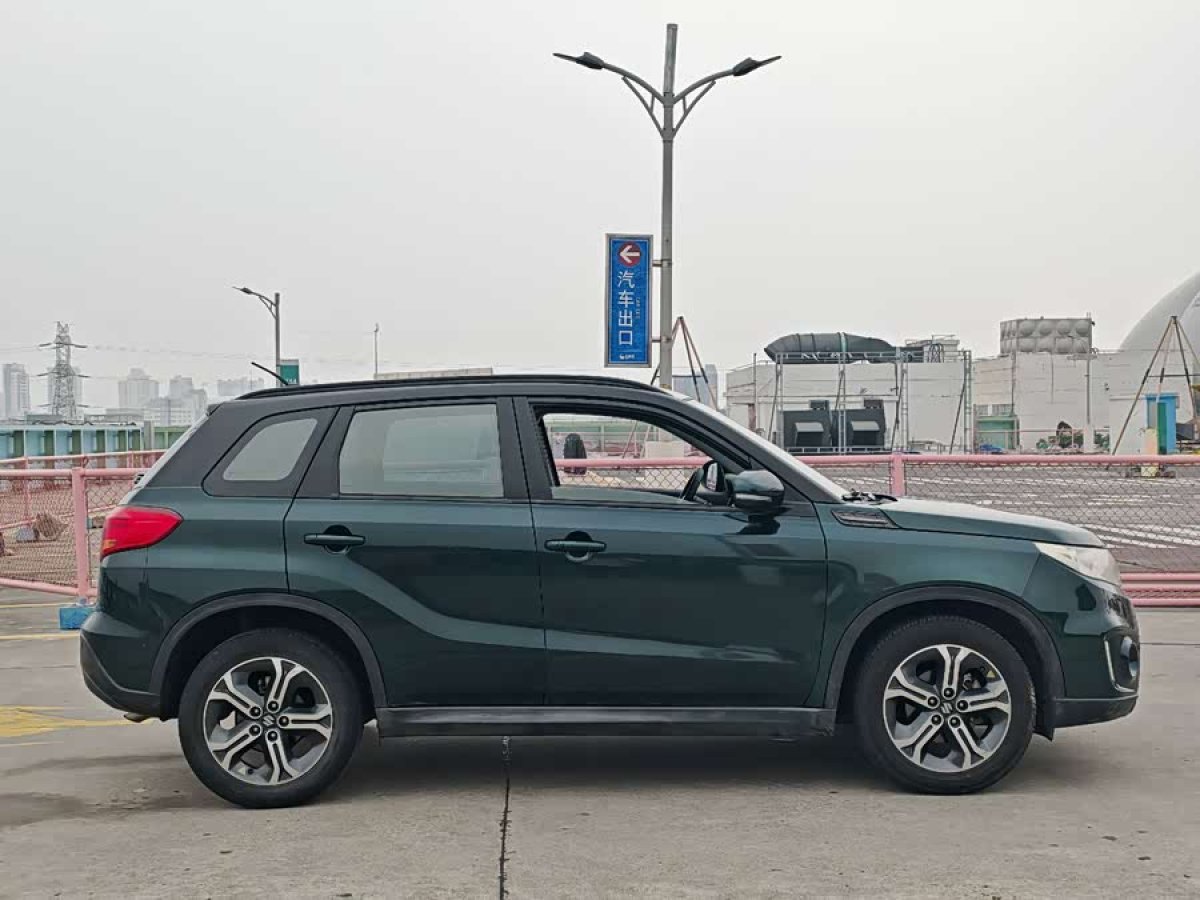 Suzuki Vitara 2017 image de voiture #4