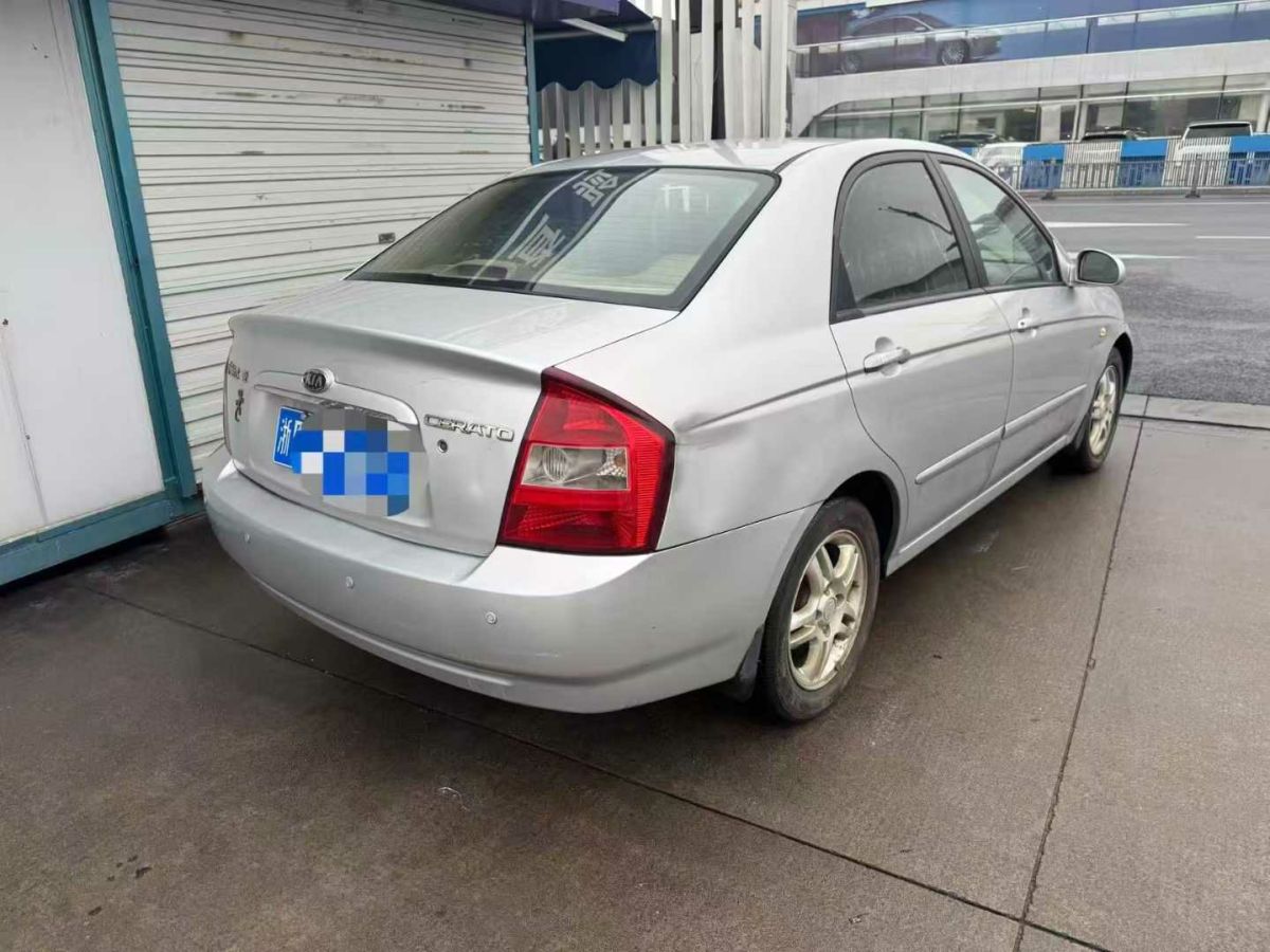 起亚 赛拉图 2005 汽车图片 #4