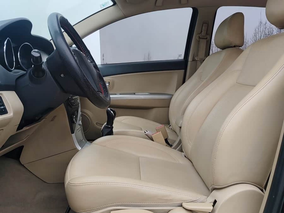 Great Wall C30 2014 car image #4