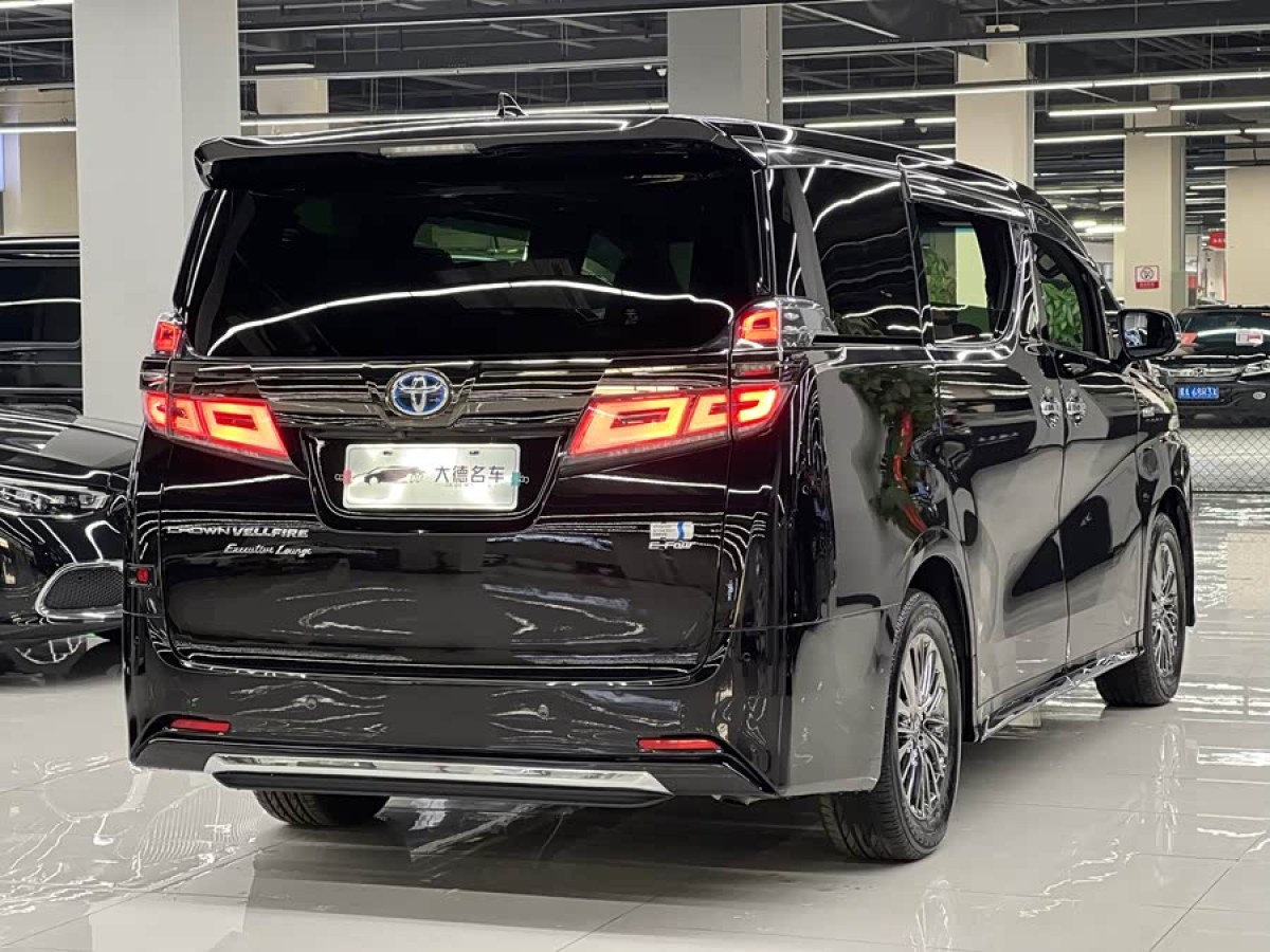 Toyota Vellfire 2023 #4 Toyota Vellfire 2023 immagine di auto #4