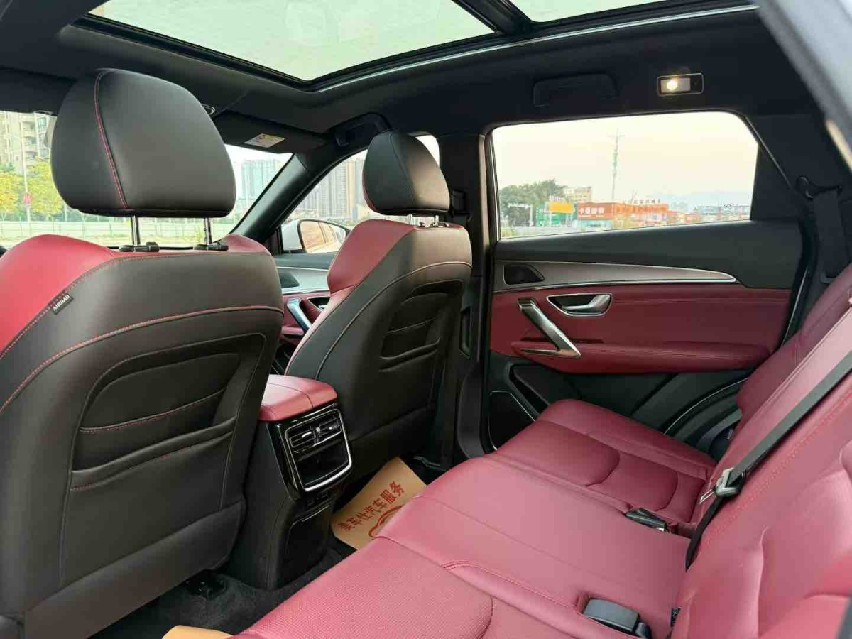 Jetour X70 PLUS 2022 صورة سيارة #4