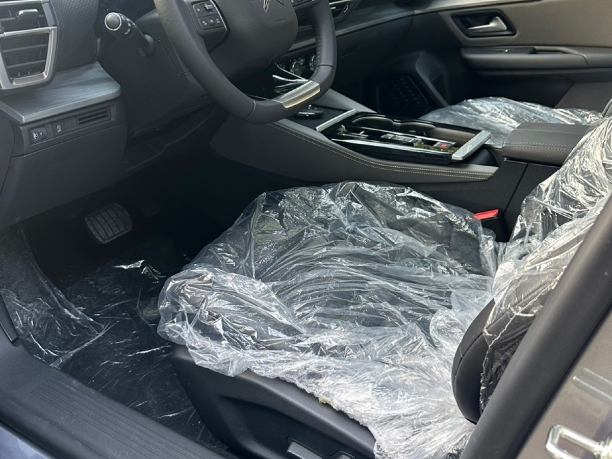 Citroen C5 X 2025 car image #4