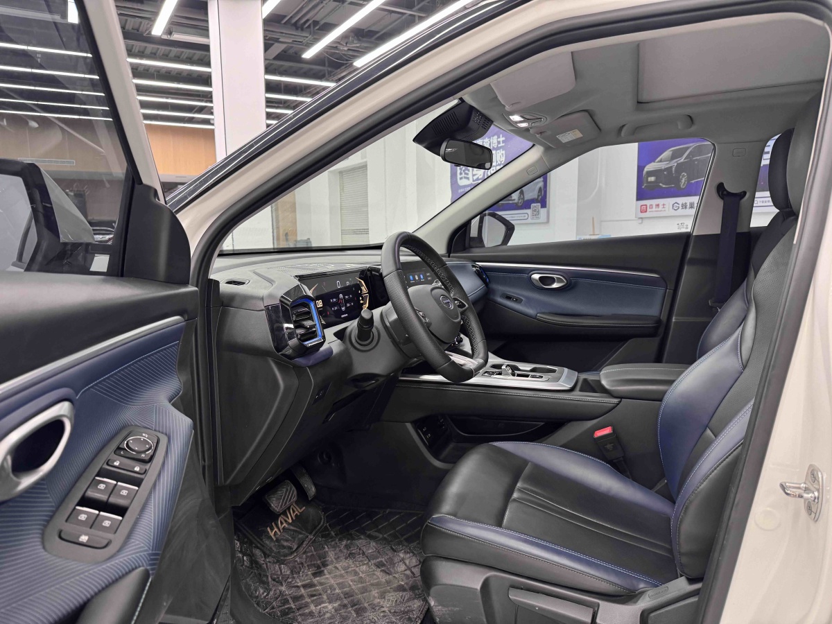 GAC Trumpchi GS3 2024 #4 GAC Trumpchi GS3 2024 car image #4