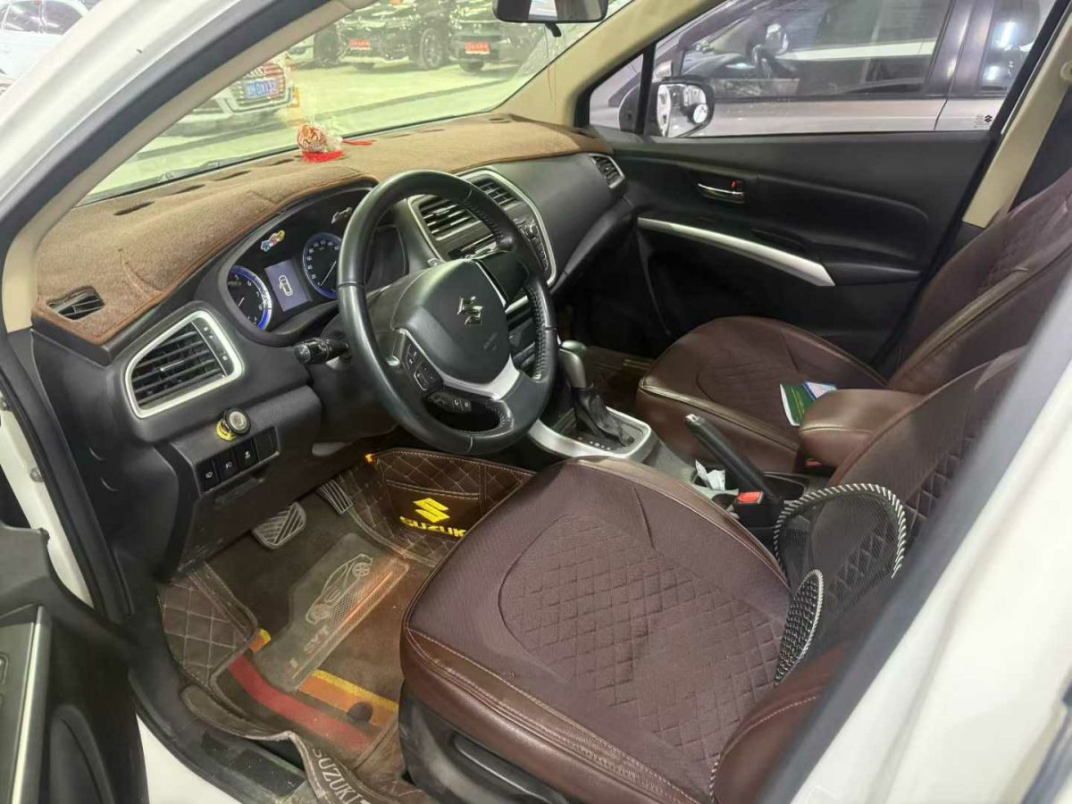 Suzuki 2013 car image #4