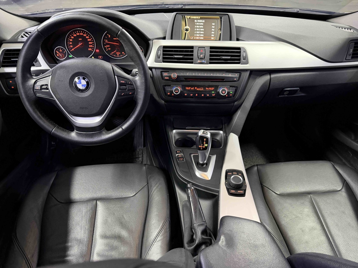 BMW 3 Series GT 2014 immagine di auto #4