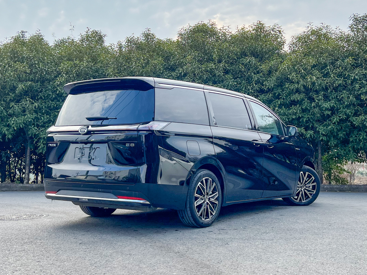 GAC Trumpchi E8 New Energy 2023 car image #4