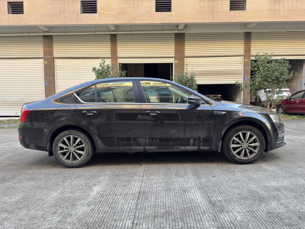 Skoda Octavia 2016 immagine di auto #4